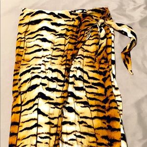 Forever 21 never worn maxi wrap skirt
